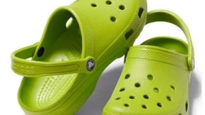 Crocs is going to give 50,000 free pairs of shoes to health care workers